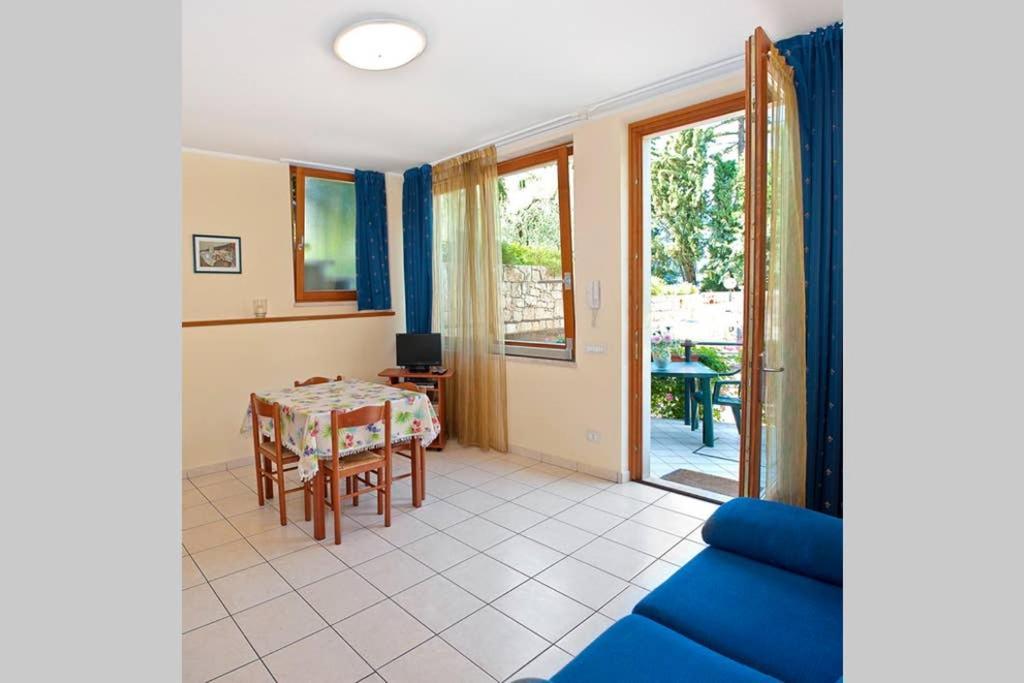 Casa Facchinetti Blue Apartment Malcesine Bagian luar foto
