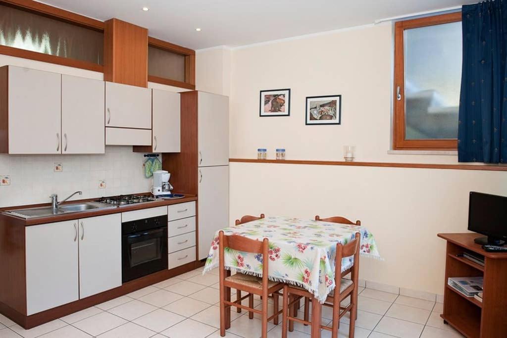Casa Facchinetti Blue Apartment Malcesine Bagian luar foto